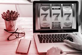 Online Slots Explained: How They Work, Tips to Play Smarter, and What to Expect